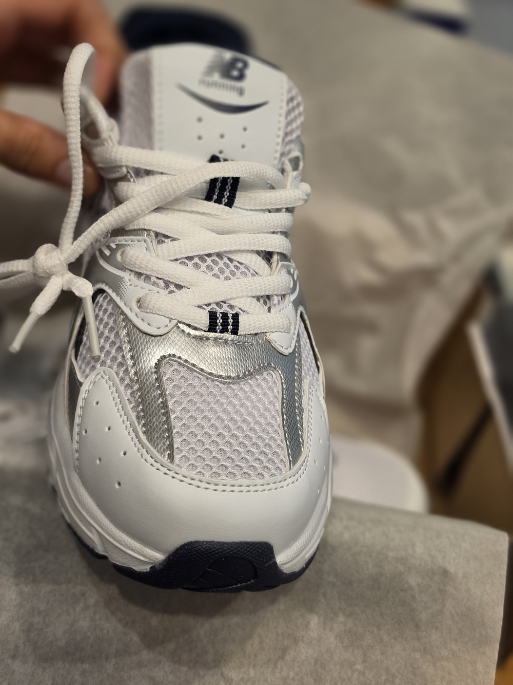 New Balance Women's 530 White with Silver and Navy Accents - Picture 4 of 4